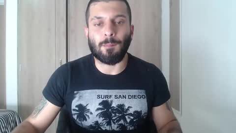   online show from December 4, 6:55 pm