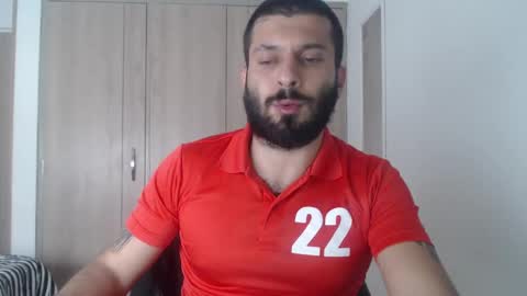   online show from December 12, 9:04 pm