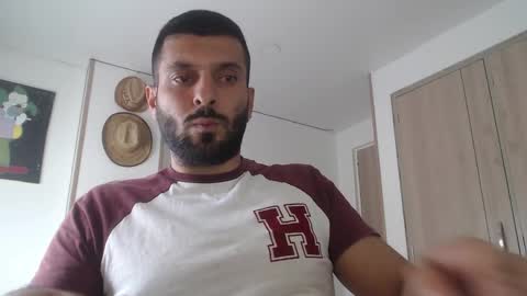   online show from December 28, 8:15 pm