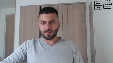   online show from December 19, 8:23 pm