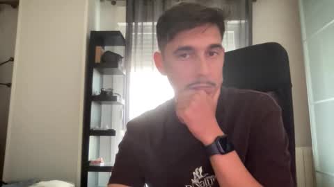 Snapshot of matahavi chatting on October 17, 2:21 pm Aaron online show from October 17, 2:21 pm