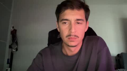 Snapshot of matahavi chatting on February 17, 5:12 pm Aaron online show from February 17, 5:12 pm