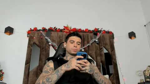 mateo_dilucajs1 online show from December 23, 10:21 am