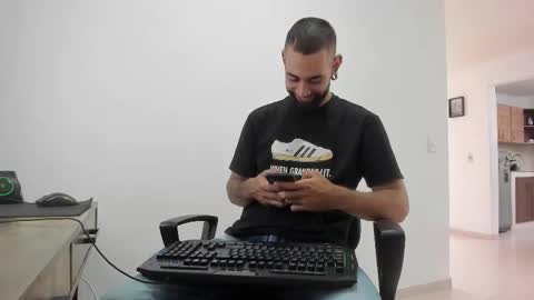 Matheus     online show from November 27, 5:09 pm