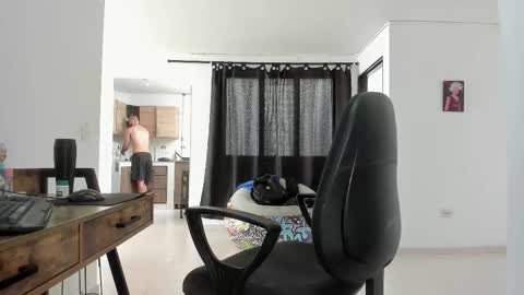 Matheus     online show from February 28, 8:13 pm