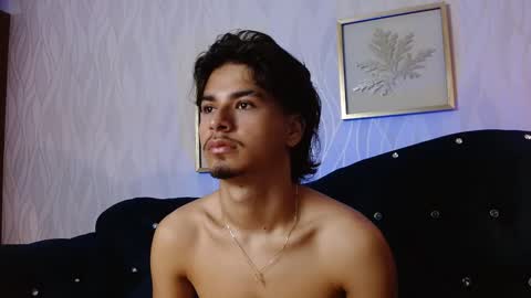 Mathew online show from November 10, 7:05 pm