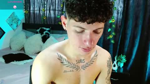     online show from April 9, 8:25 pm