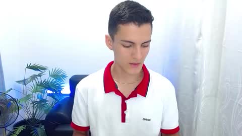 Snapshot of matiius18 chatting on September 18, 4:00 pm Matias online show from September 18, 4:00 pm