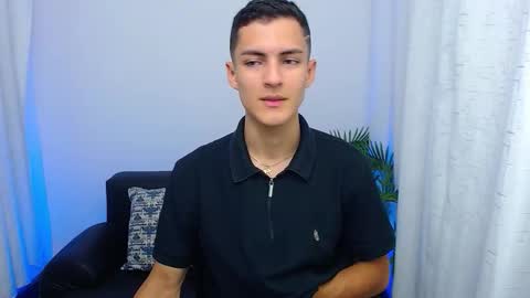 Snapshot of matiius18 chatting on October 22, 2:41 pm Matias online show from October 22, 2:41 pm