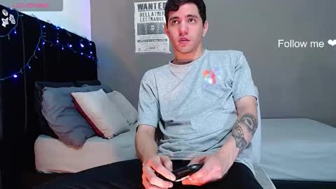 ---Matteo--- online show from December 21, 4:52 am