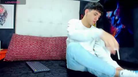 ---Matteo--- online show from September 19, 4:49 am