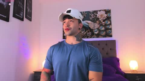 Matthew INDEPENDENT MODEL online show from April 14, 1:42 am