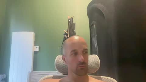 M online show from August 7, 1:31 pm