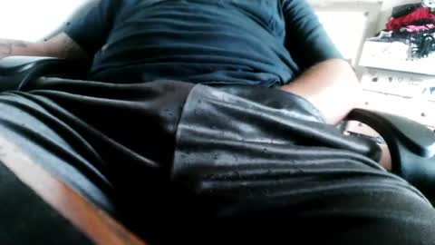 mattw31019779665 online show from April 18, 12:32 pm