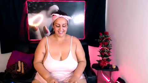 Daniella  online show from November 13, 5:10 am