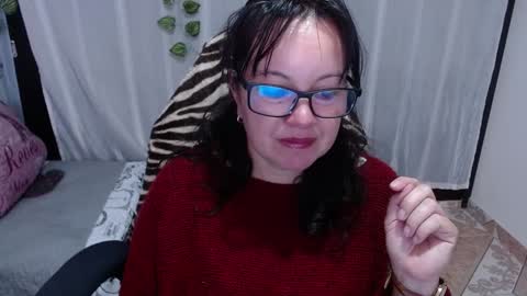 Snapshot of mature_wolf chatting on February 5, 12:06 pm Sonia online show from February 5, 12:06 pm