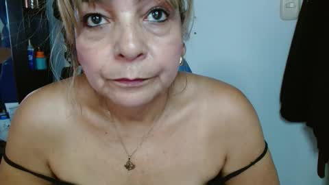 Cecilia online show from November 24, 2:49 pm