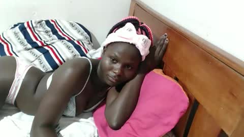 moh online show from October 12, 10:30 am