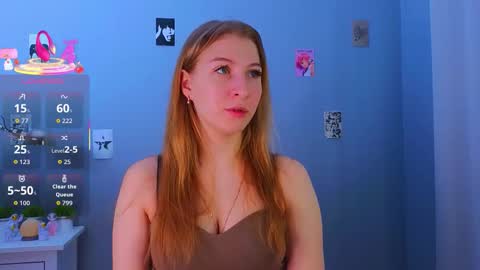 maureencoombs online show from October 26, 5:19 am