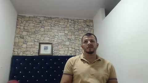 maurodcali online show from February 1, 2:19 am