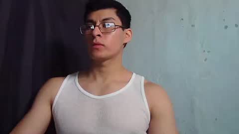 Mauro online show from February 8, 8:01 pm