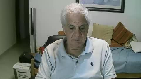 max_2017 online show from December 11, 2:52 am