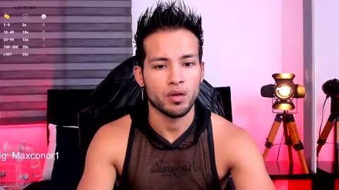 Max Conor online show from March 4, 11:19 am