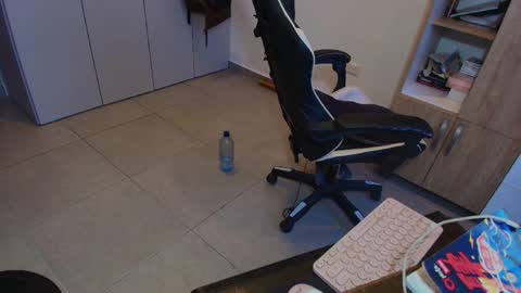 max_love25 online show from March 12, 10:57 pm