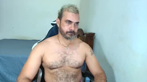 max_love25 online show from January 12, 6:59 pm