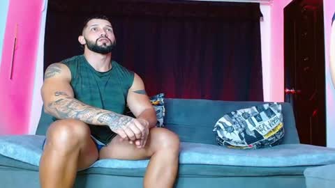 Maximo Mayer online show from August 1, 3:52 am