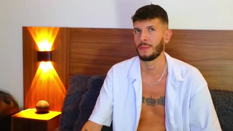 Max Taylor online show from March 8, 6:37 pm