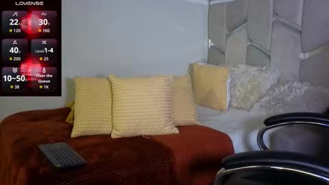 Max Taylor online show from November 8, 2:25 am