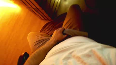 maxcamlove online show from December 7, 4:26 am