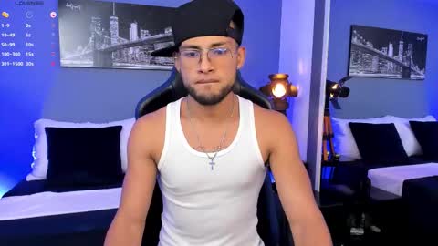 Max Conor online show from March 25, 4:08 am