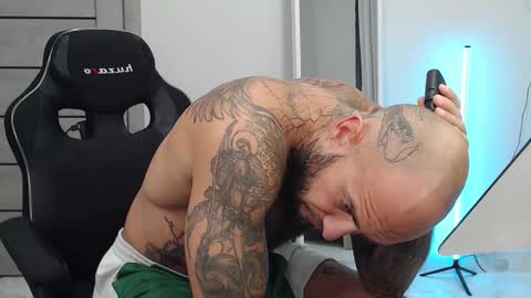 Maximus Fox online show from September 12, 7:32 am