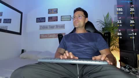 MAXI      online show from April 7, 10:01 pm