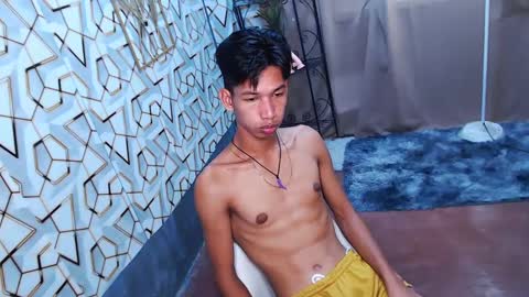 Reyn online show from February 11, 12:17 am