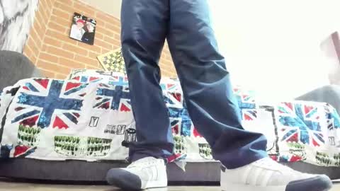 maximo__77 online show from April 15, 3:54 am