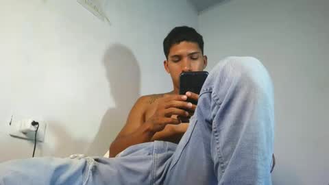 Maximo Aron Vega online show from April 1, 11:34 pm