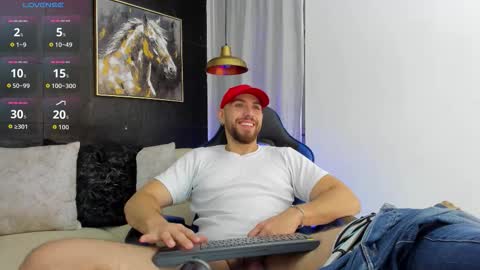 Maximo Wolf online show from October 28, 9:16 pm