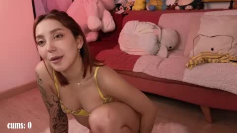 Maxine online show from April 21, 2:51 am