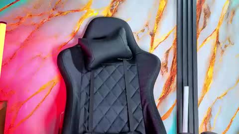 Maxmuscle10 online show from March 4, 11:35 pm