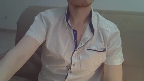 Snapshot of maxrelax90 chatting on February 16, 4:10 pm maxrelax90 online show from February 16, 4:10 pm