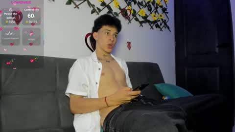 Max online show from February 6, 4:38 am