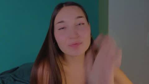 Dani and May online show from June 23, 6:36 pm