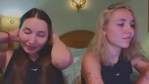 Dani and May online show from July 5, 6:31 am