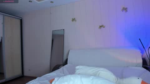 May Flower online show from February 24, 11:35 am