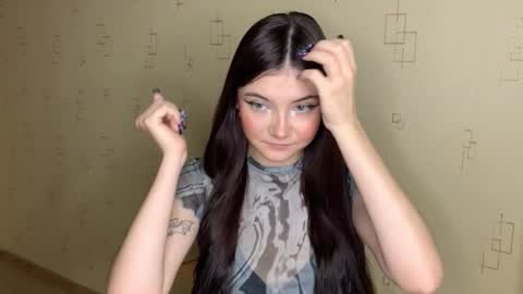 may online show from November 20, 3:42 pm