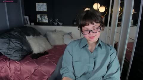 Maya online show from February 26, 2:53 pm