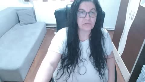 Maya online show from March 22, 9:35 am